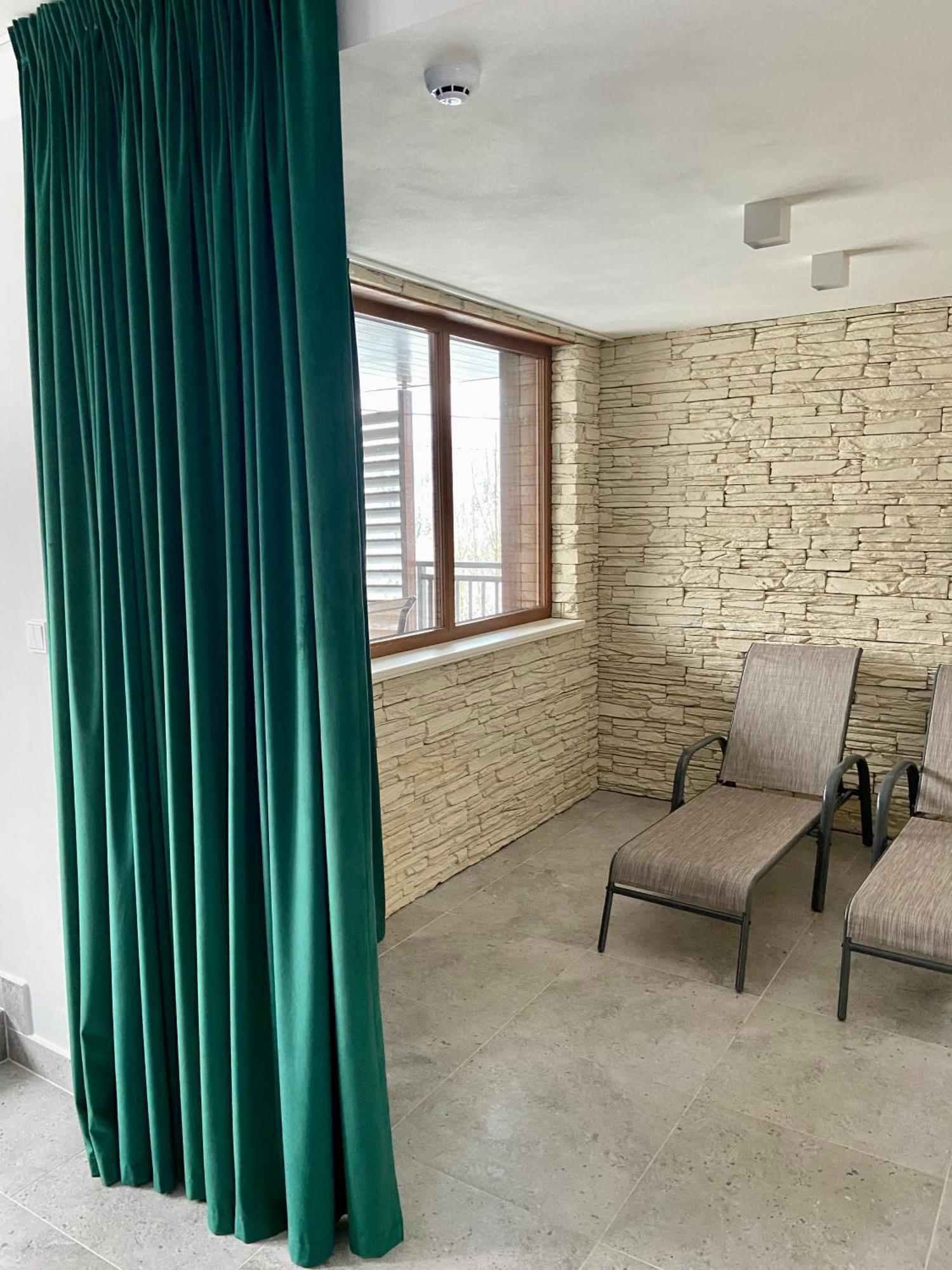 יאבלונץ נאד איזרו Utulny Apartman V Srdci Krkonos Se Saunou מראה חיצוני תמונה